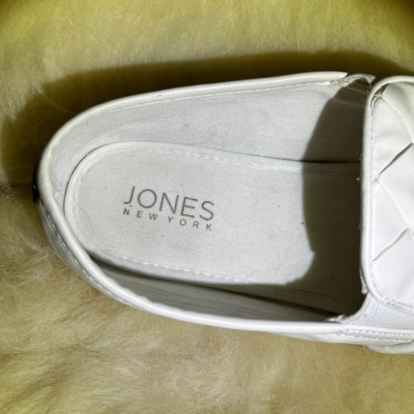 WOMEN'S JONES NY SIANA SLIP-ON SNEAKERS size 9 - Picture 6 of 6